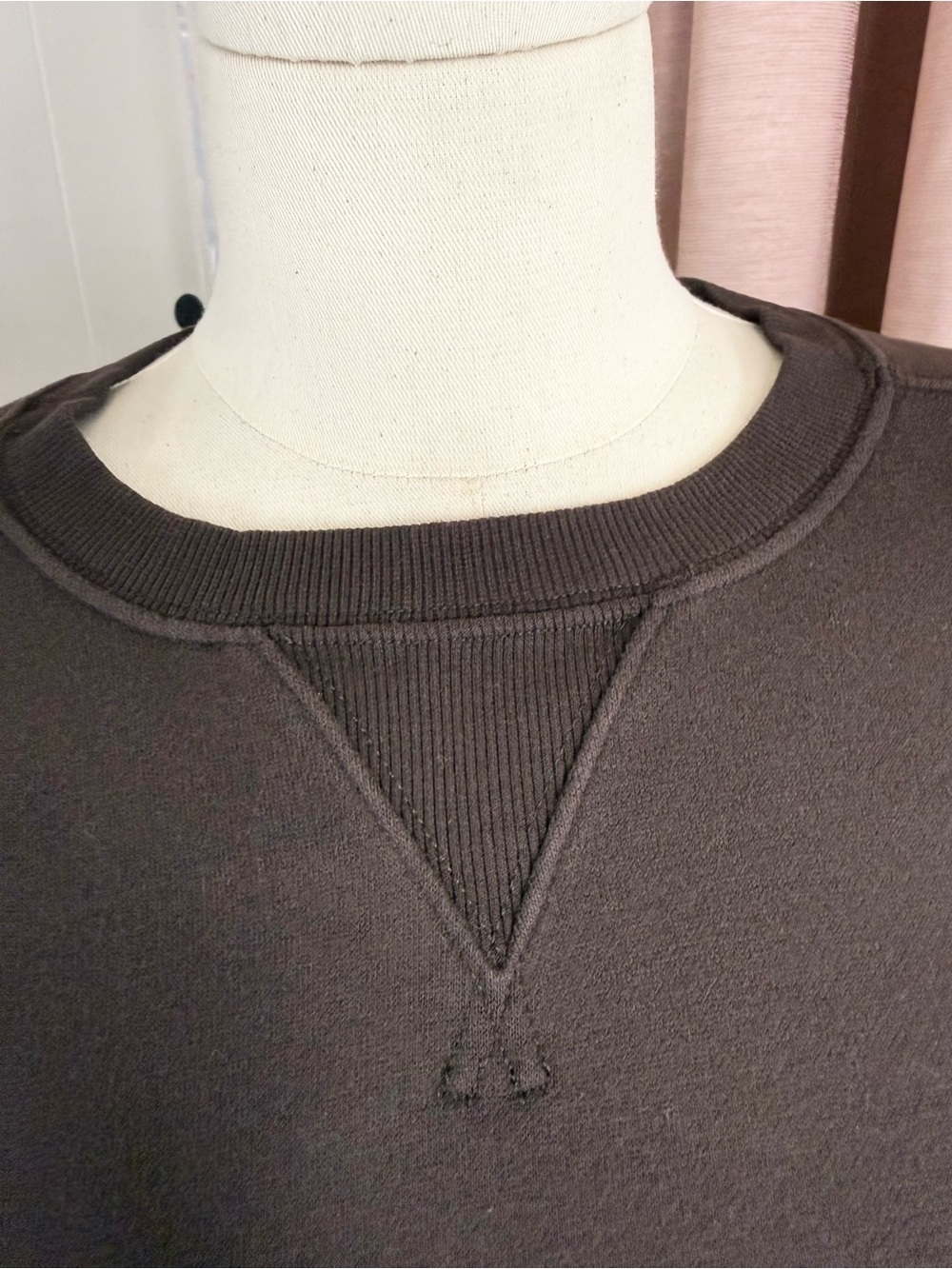 "Offline" Embroidered Crewneck Sweatshirt - DEEP EARTH
